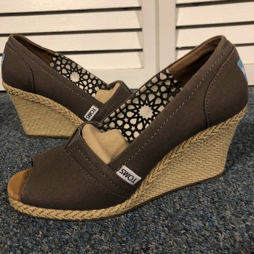 Toms Wedge Heels